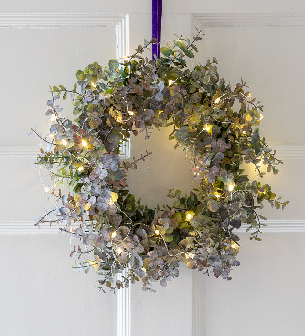 Eucalyptus Wreath and Light Set