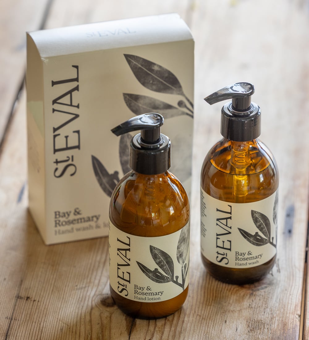 Gardener’s Hands Bay & Rosemary Gift Set