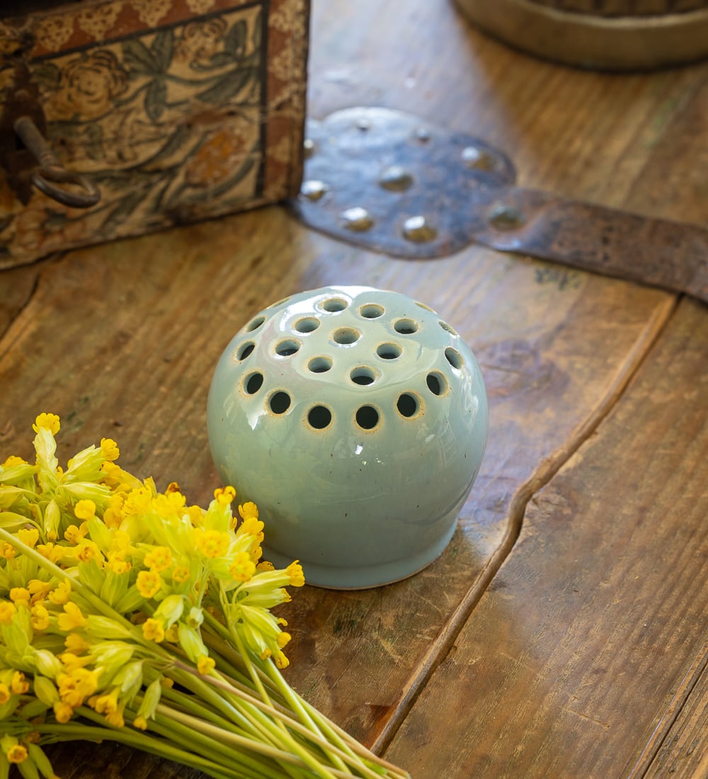 Sarah Raven Blue Ceramic Flower Frog