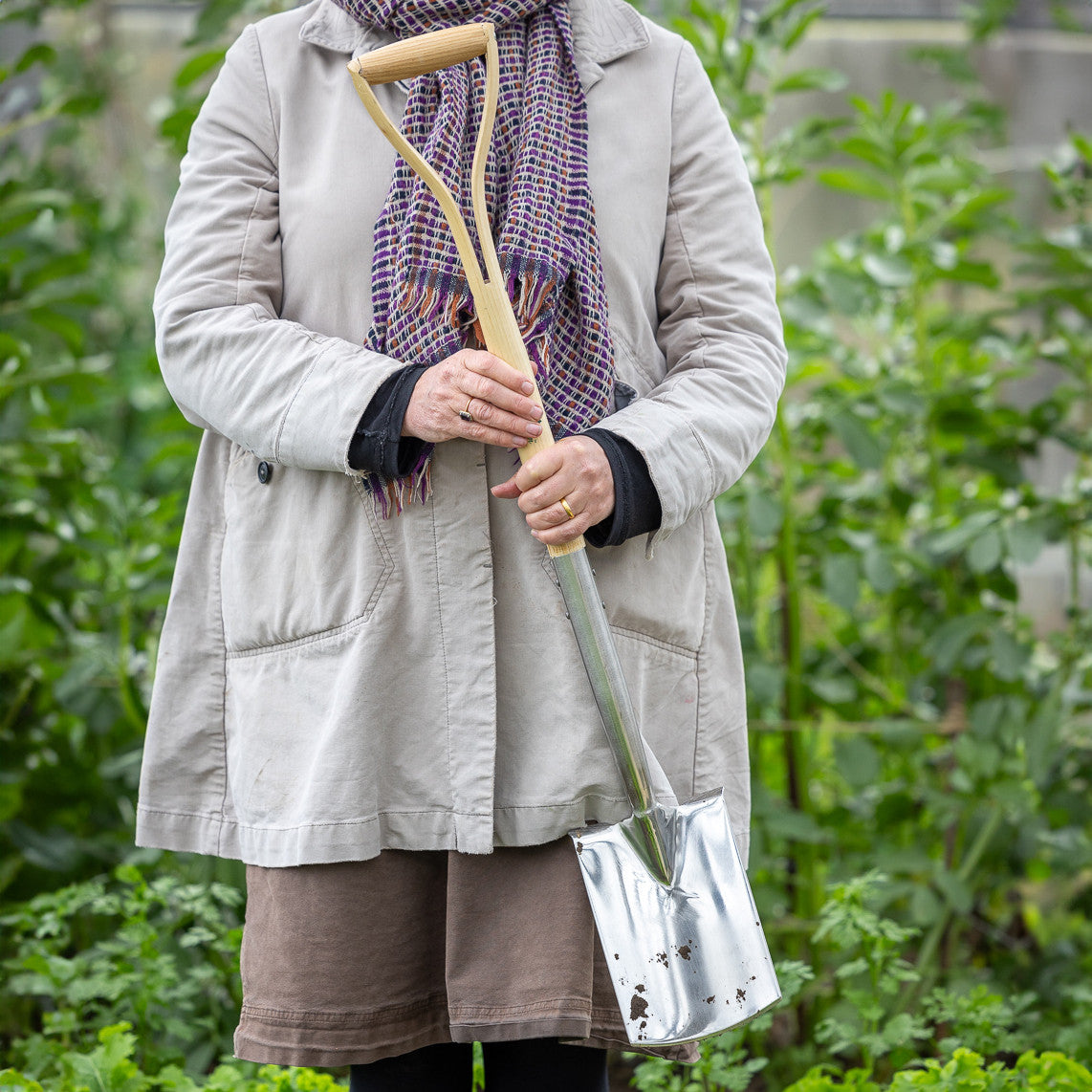 Our Go-To Lightweight Spade