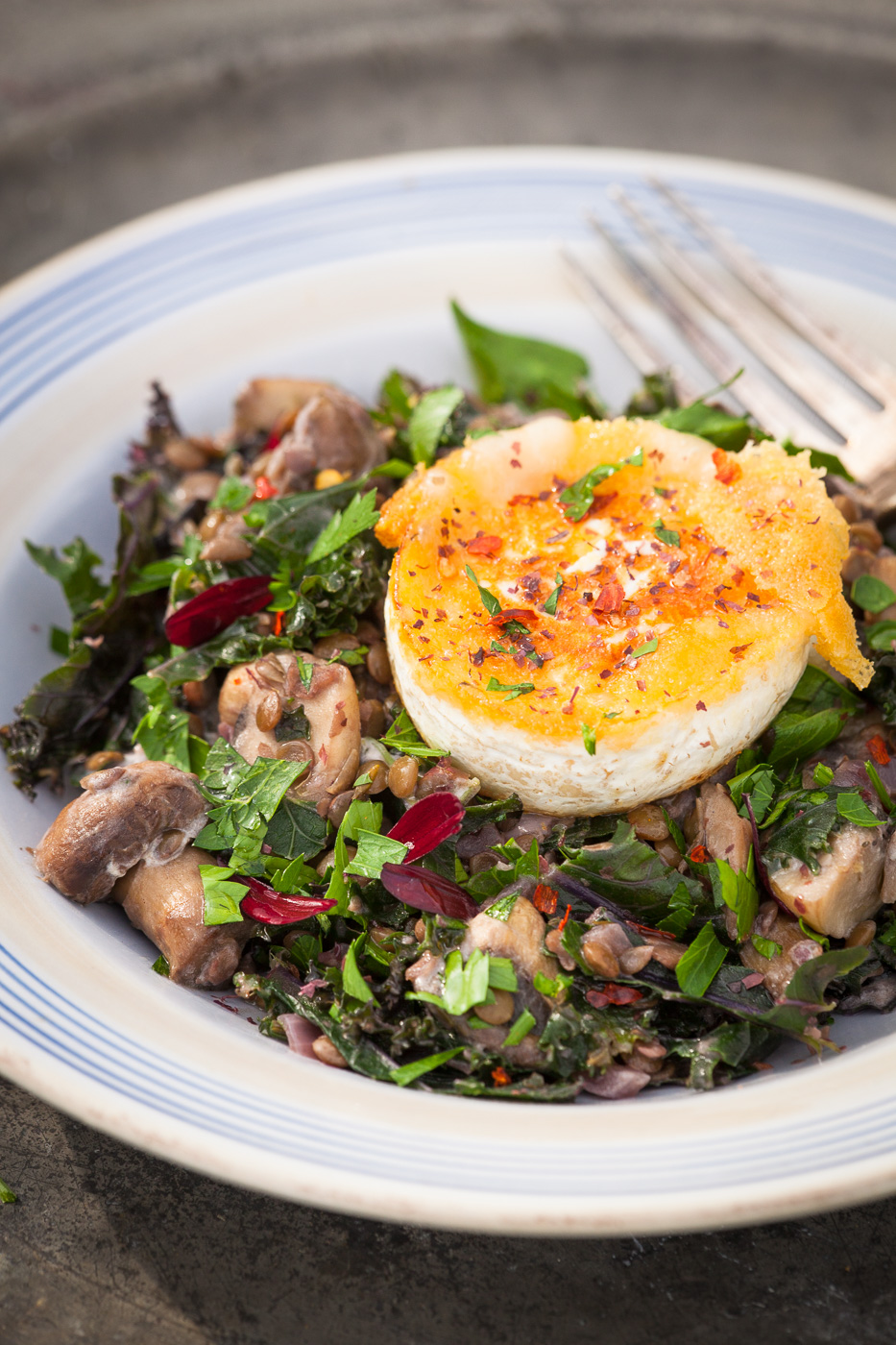 Kale, mushroom & lentil pilaf