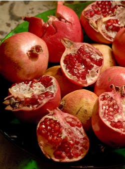 pomegranate bellinis 